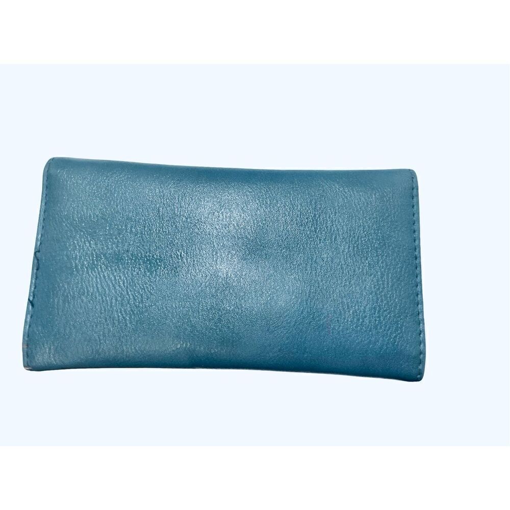 Nicole Miller Wallet - Picture 3 of 4